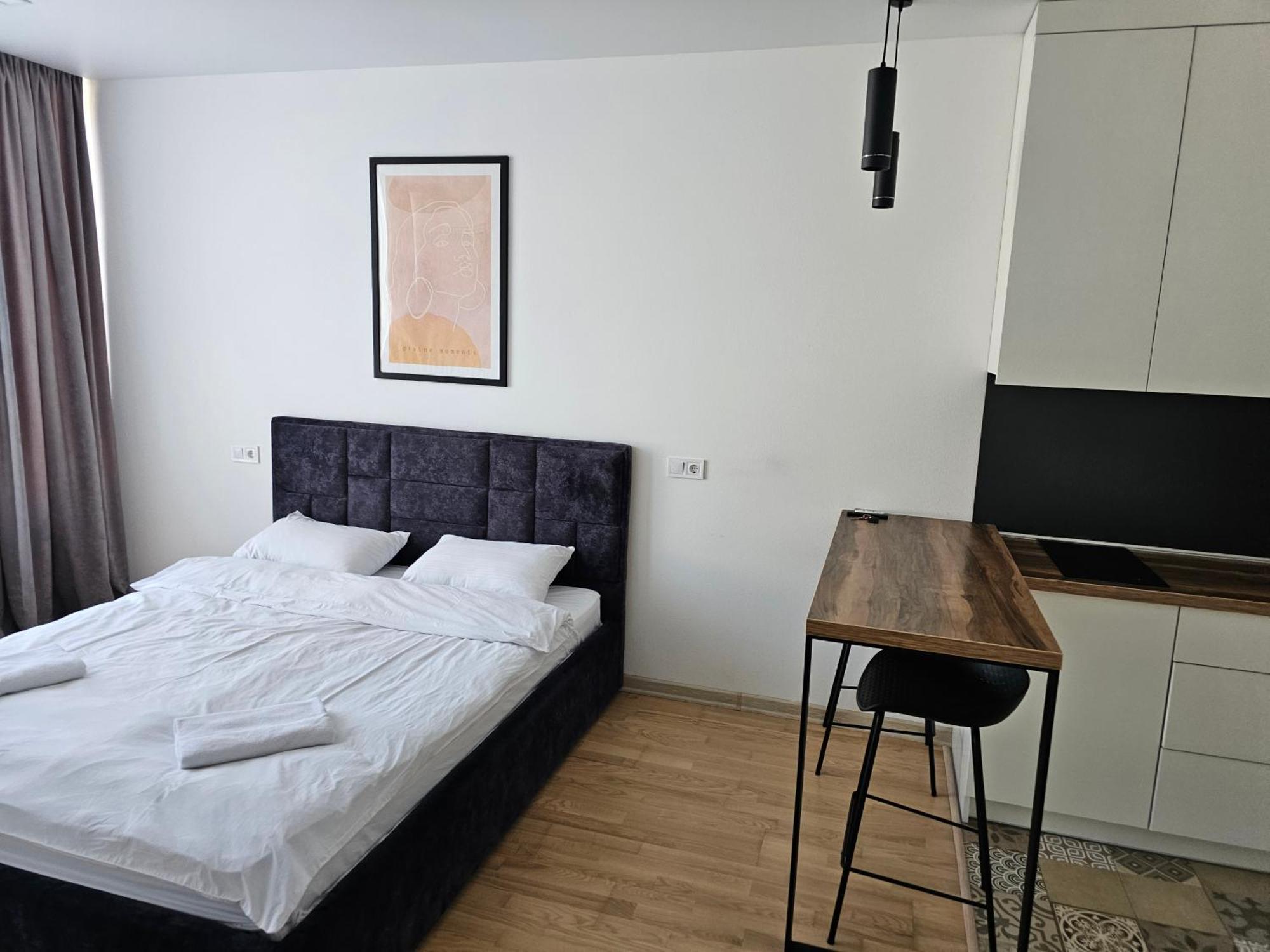 Nyvky Like Home - Studio - Apt 35 基輔 外观 照片